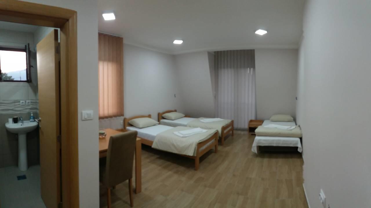 Prenociste I Restoran Ihthis Bajina Basta Exteriör bild