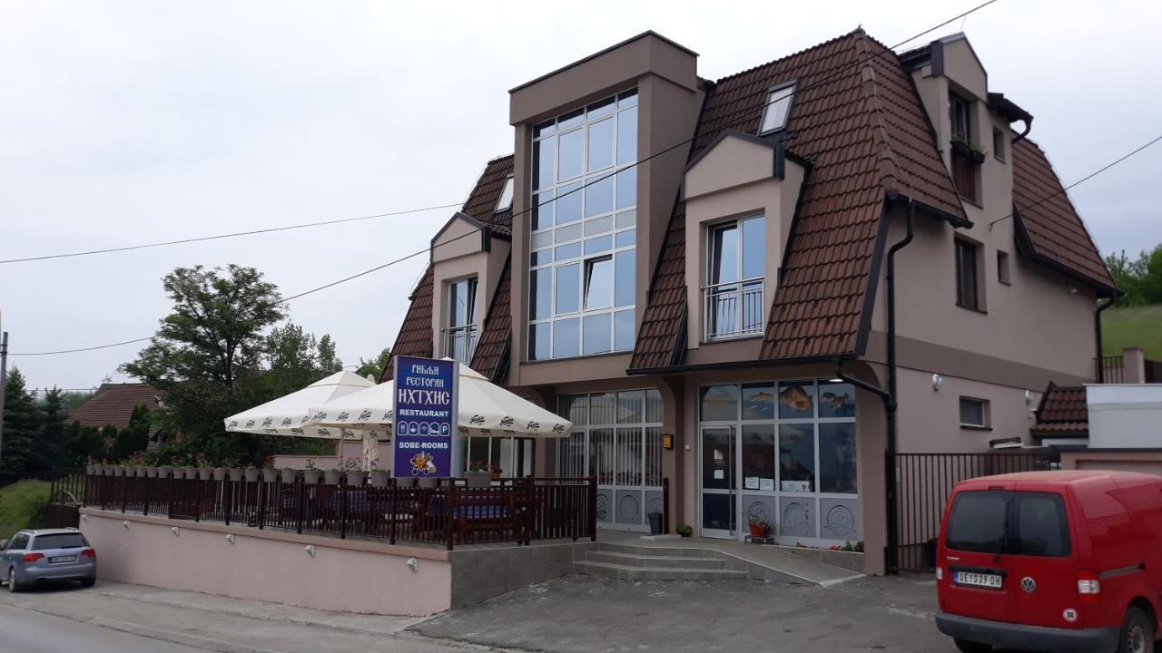 Prenociste I Restoran Ihthis Bajina Basta Exteriör bild