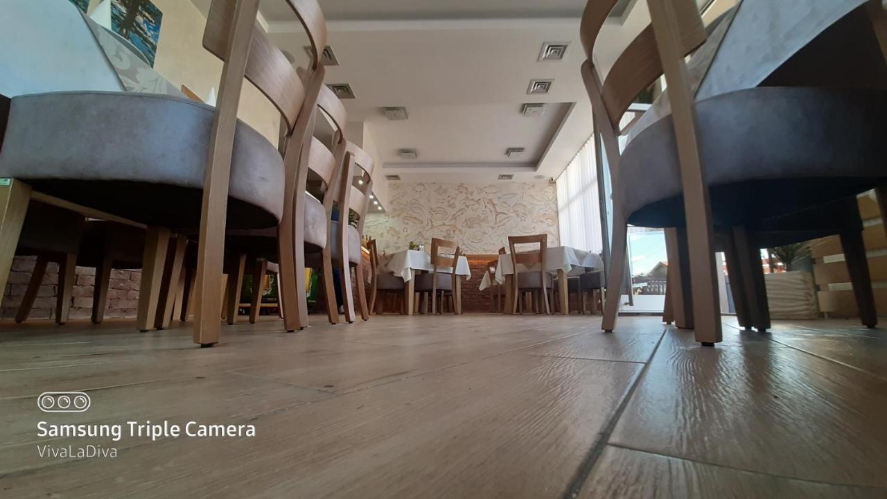 Prenociste I Restoran Ihthis Bajina Basta Exteriör bild