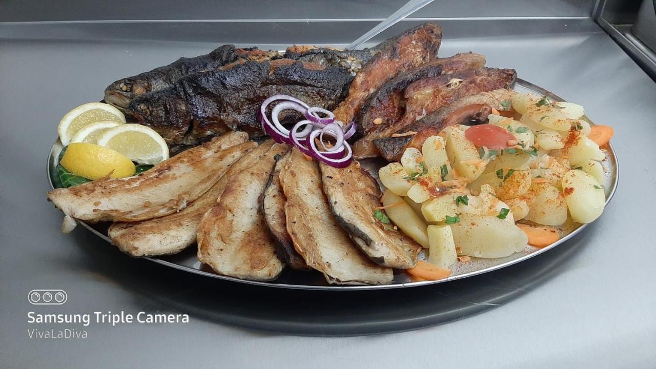 Prenociste I Restoran Ihthis Bajina Basta Exteriör bild